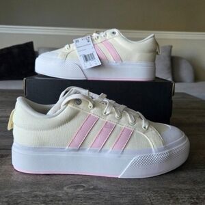 Adidas Women's Bravado 2.0 Platform Off-white Clear Pink NWT